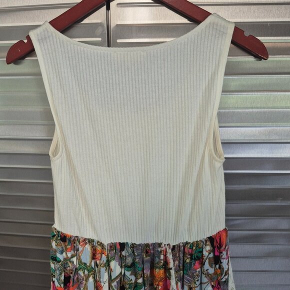 Entro S Sleeveless Ribbed Knit Top & Floral Skirt Tunic With Lace Panels - Picture 6 of 7